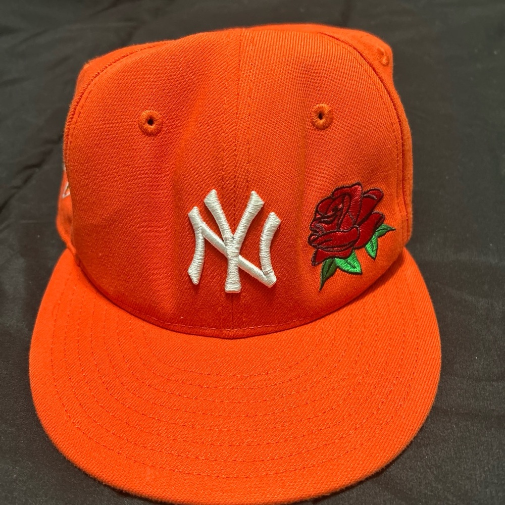 World Series 2000 Red Cap